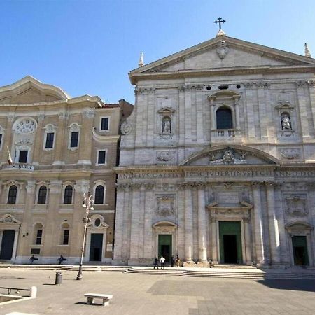 Ferienwohnung Casa Arco Della Chiesa Nuova - Pantheon & Navona Rom Exterior foto