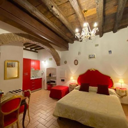 Ferienwohnung Casa Arco Della Chiesa Nuova - Pantheon & Navona Rom Exterior foto