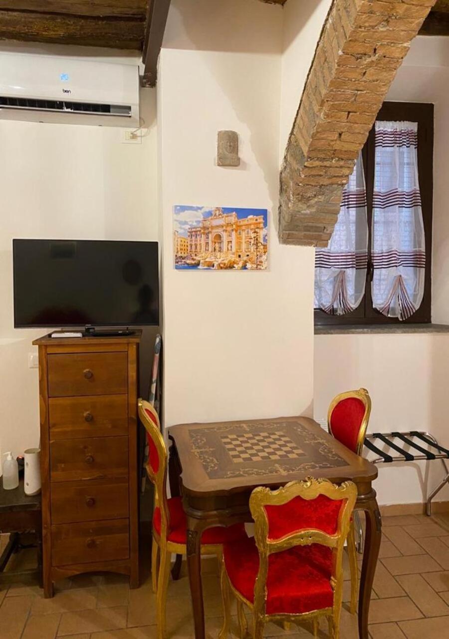 Ferienwohnung Casa Arco Della Chiesa Nuova - Pantheon & Navona Rom Exterior foto